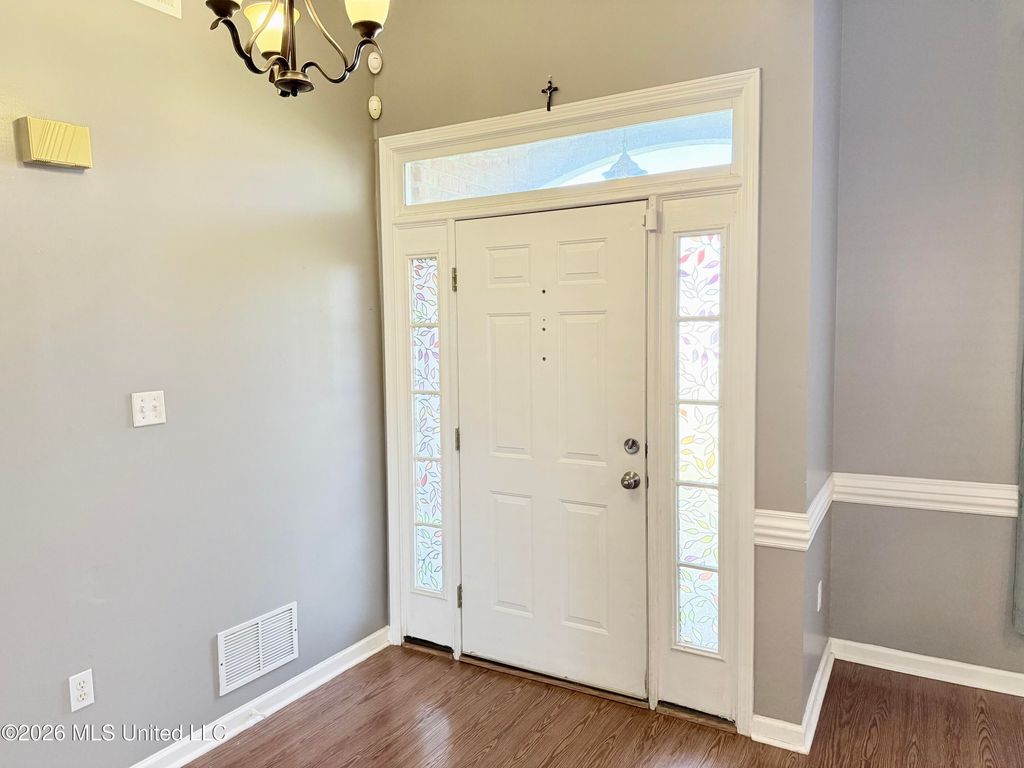 9635 N Geneva Loop, Olive Branch, MS 38654 — photo 2