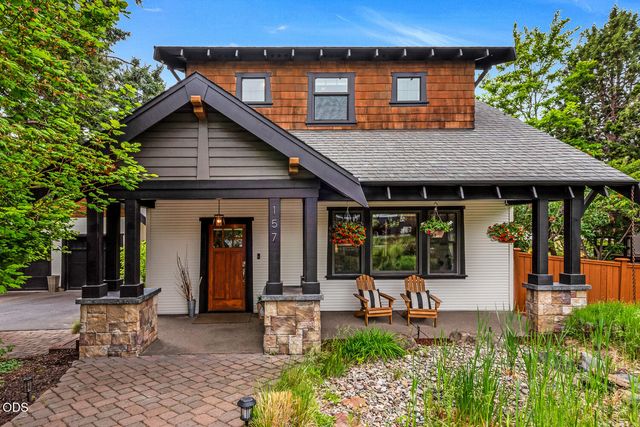 157 NW Black Hawk Avenue, Bend, OR 97703