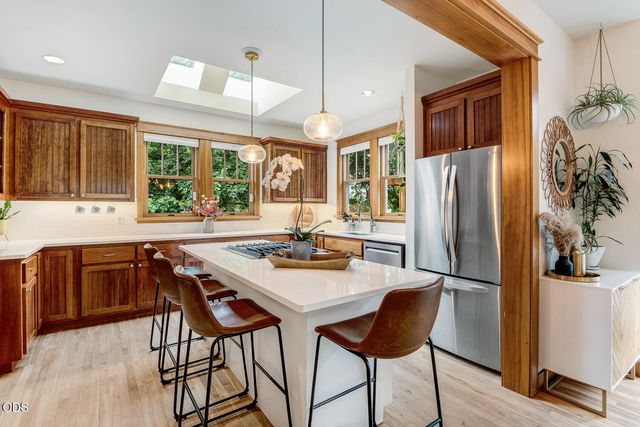 157 NW Black Hawk Avenue, Bend, OR 97703