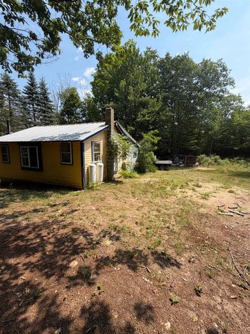 190 Whittier Road, Tamworth, NH 03890