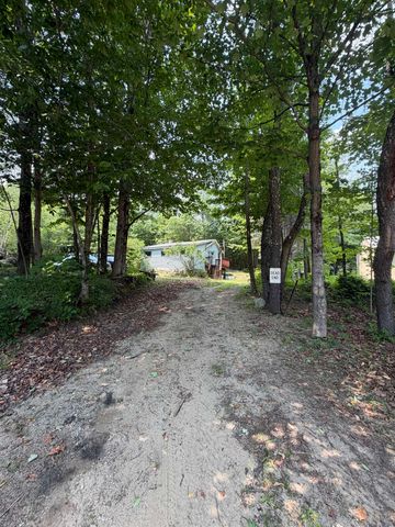 190 Whittier Road, Tamworth, NH 03890