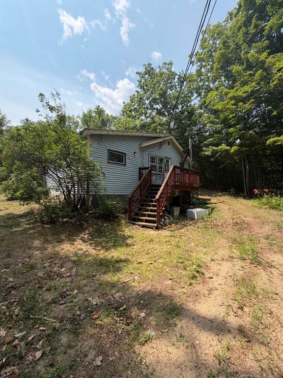 190 Whittier Road, Tamworth, NH 03890