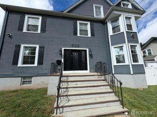 415 E 3RD Avenue 2R, Roselle, NJ 07203
