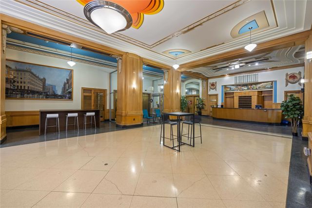 400 Walnut Street 1102, Des Moines, IA 50309