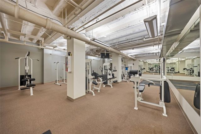 400 Walnut Street 1102, Des Moines, IA 50309