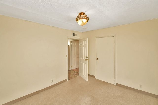 41 Woodland Ave, Brockton, MA 02301