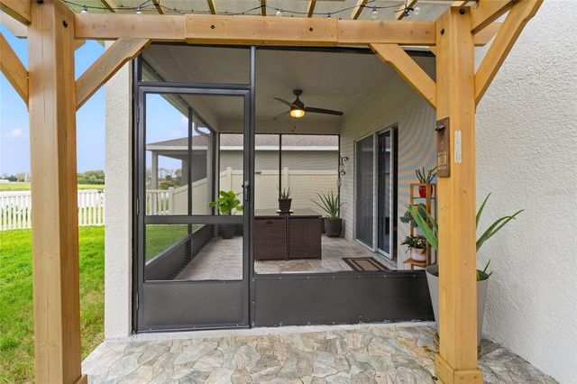 10480 HAWKS LANDING DRIVE, Land O Lakes, FL 34638