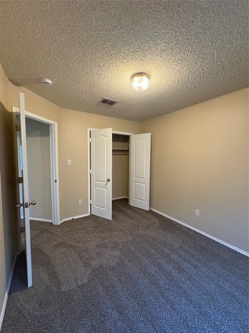 5744 Giddyup Lane, Fort Worth, TX 76179