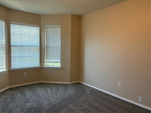 5744 Giddyup Lane, Fort Worth, TX 76179