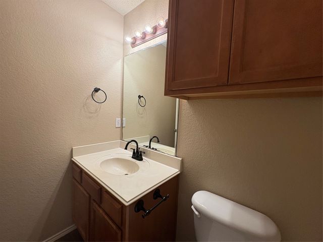 5744 Giddyup Lane, Fort Worth, TX 76179