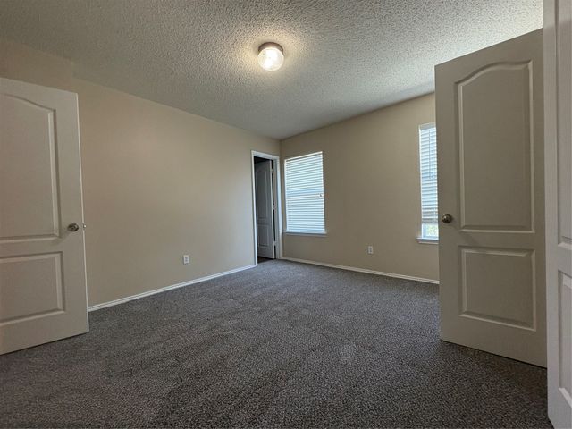 5744 Giddyup Lane, Fort Worth, TX 76179
