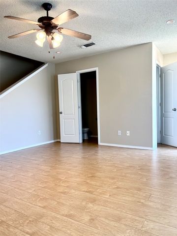 5744 Giddyup Lane, Fort Worth, TX 76179