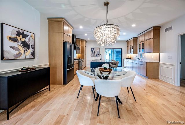 1935 Brookwood Avenue, Royal Oak, MI 48073