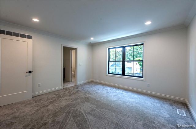 1935 Brookwood Avenue, Royal Oak, MI 48073