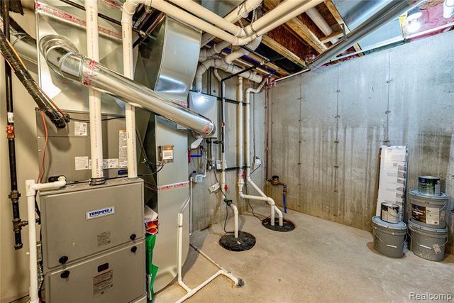 1935 Brookwood Avenue, Royal Oak, MI 48073