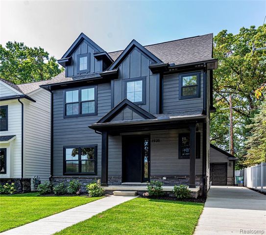 1935 Brookwood Avenue, Royal Oak, MI 48073
