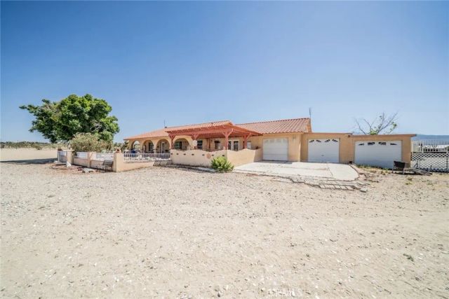 12274 Mountain, Pinon Hills, CA 92372