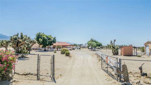 12274 Mountain, Pinon Hills, CA 92372
