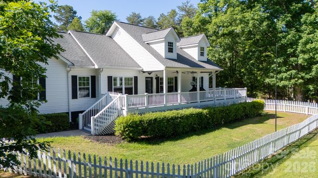 1108 King Road, York, SC 29745