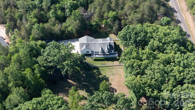 1108 King Road, York, SC 29745