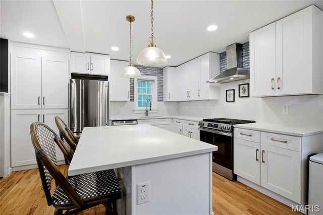 2240 Ferncliff Lane, Kirkwood, MO 63122