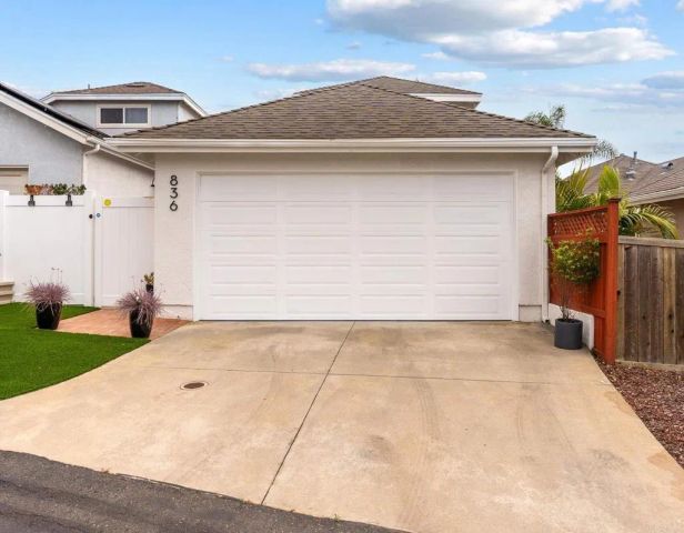 836 Windcrest Drive, Carlsbad, CA 92011