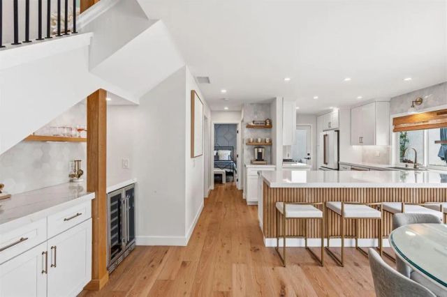 836 Windcrest Drive, Carlsbad, CA 92011