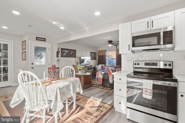 1416 CONTINENTAL RD, York, PA 17404