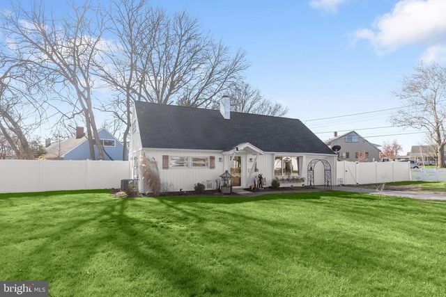 1416 CONTINENTAL RD, York, PA 17404