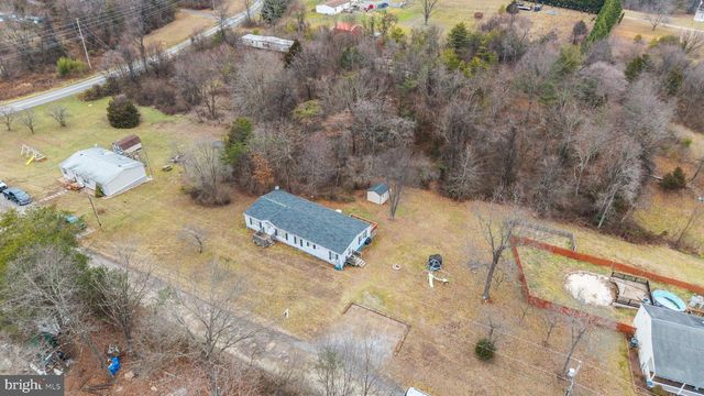 75 VERA GREEN, Hedgesville, WV 25427
