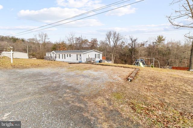 75 VERA GREEN, Hedgesville, WV 25427