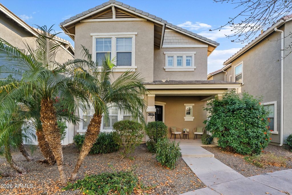 1354 S HEARTLAND Lane, Gilbert, AZ 85296