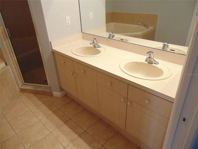 2946 CONNER LANE, Kissimmee, FL 34741