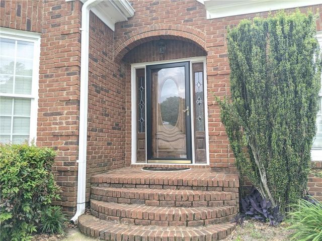 115 Parkview Trace SW Pass, Lilburn, GA 30047