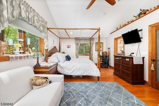 23 Sneider Rd, Warren Twp., NJ 07059