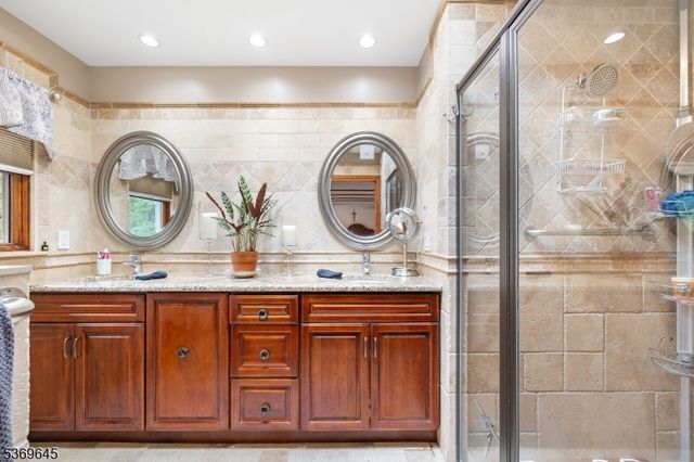 23 Sneider Rd, Warren Twp., NJ 07059