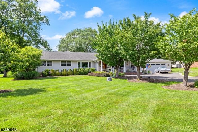 23 Sneider Rd, Warren Twp., NJ 07059