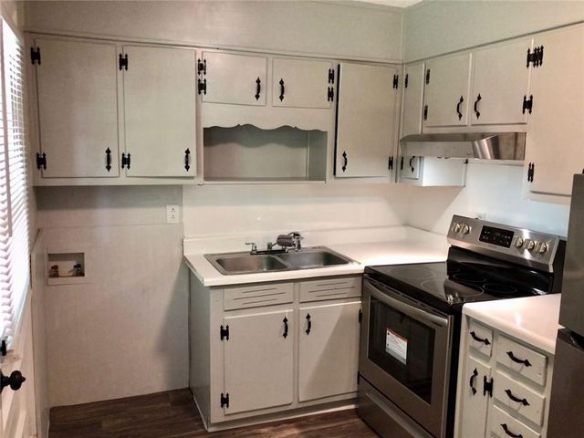 6250 Vera SW Lane A, Mableton, GA 30126