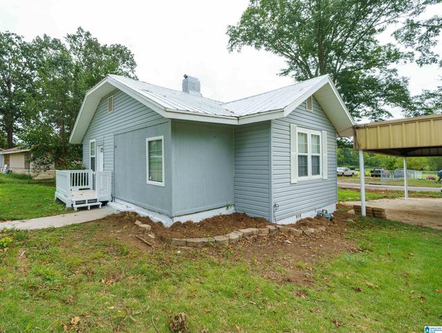 300 SCHOOL ROAD, Adamsville, AL 35005