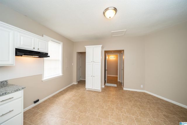 300 SCHOOL ROAD, Adamsville, AL 35005