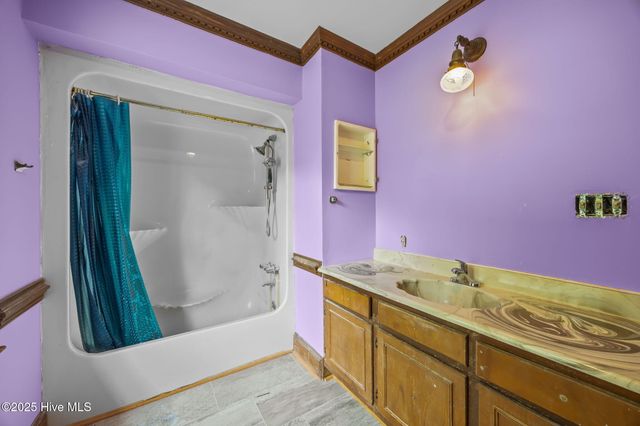471 Blackjack-Simpson Road, Greenville, NC 27858