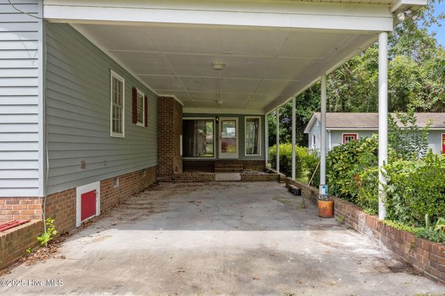 471 Blackjack-Simpson Road, Greenville, NC 27858