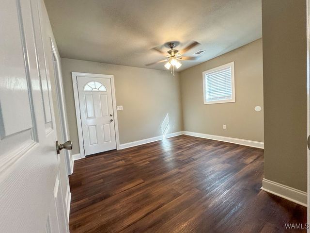 631 18th, Tuscaloosa, AL 35401