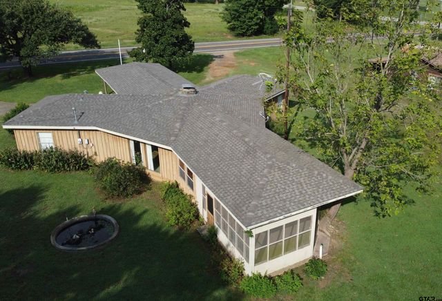 1111 Gilmer Road, Winnsboro, TX 75494