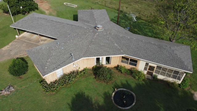 1111 Gilmer Road, Winnsboro, TX 75494