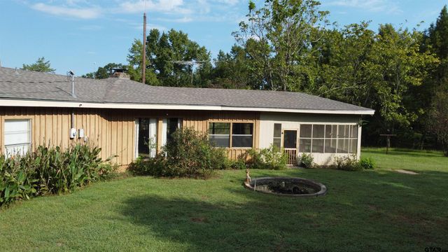 1111 Gilmer Road, Winnsboro, TX 75494