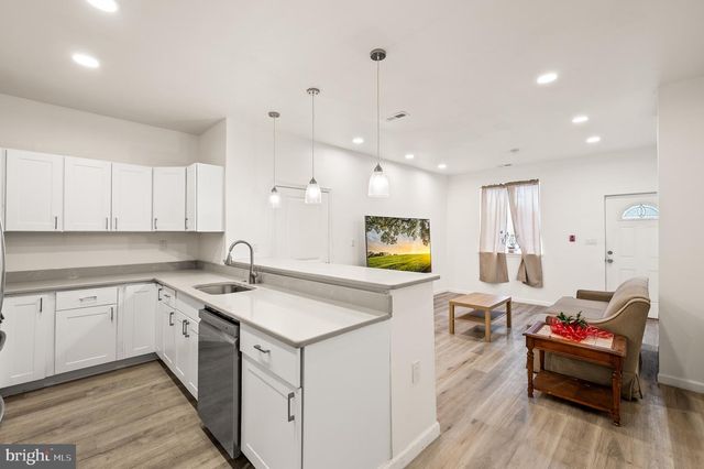 1633 GERMANTOWN AVE, Philadelphia, PA 19122