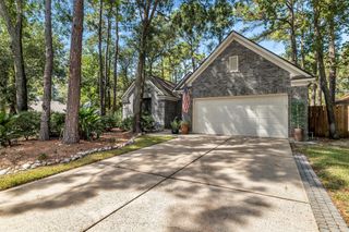 42 Tranquil Glade Place, The Woodlands, TX 77381