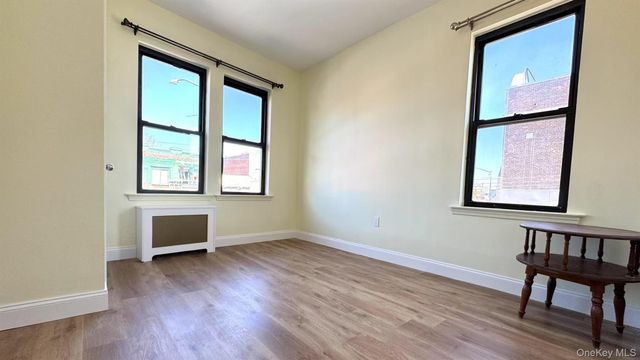 121-20 Liberty Avenue, Richmond Hill, NY 11419