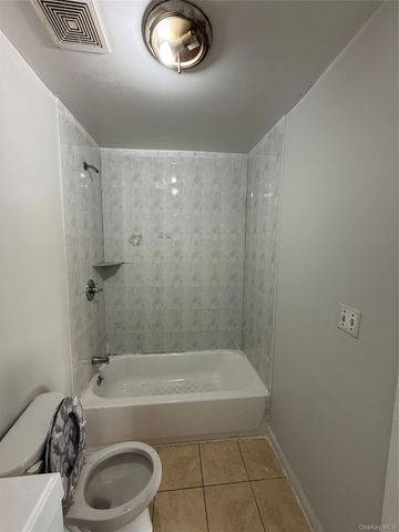 803 Astoria Boulevard 3, Astoria, NY 11102